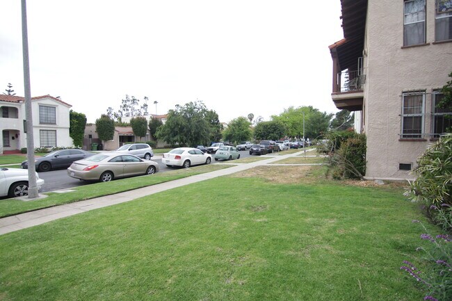 Foto del edificio - 8517 Horner St