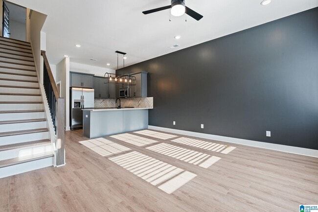 Building Photo - 1712 MEERSTONE Ln