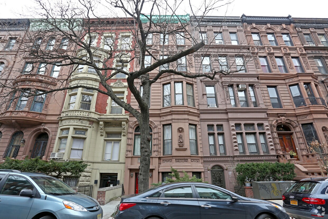 Foto del edificio - 33 W 88th St