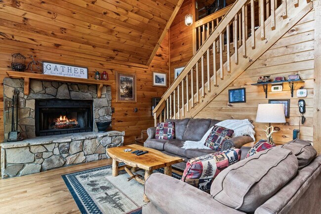 Building Photo - 66 Evening Shadows Road