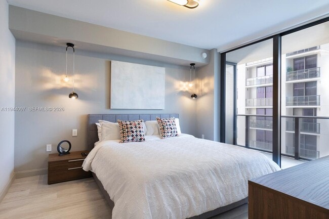 Foto del edificio - 55 SW 9th St