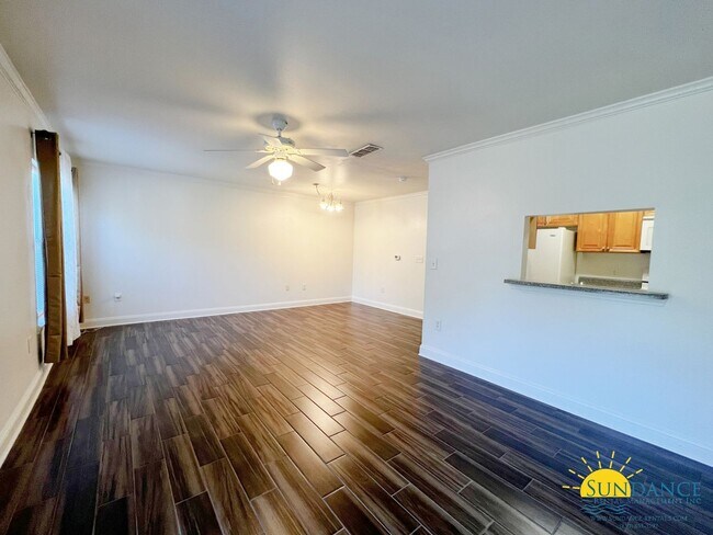Foto del edificio - 3 bedroom Eagles Landing townhouse with co...