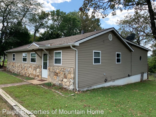 Foto del edificio - 4 br, 3 bath House - 755 Fouts Road