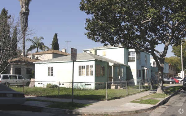Primary Photo - 9415 Madison Ave
