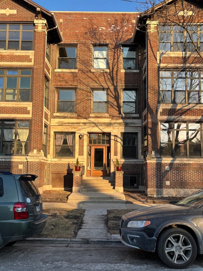 Foto del edificio - 5141 S Ellis Ave