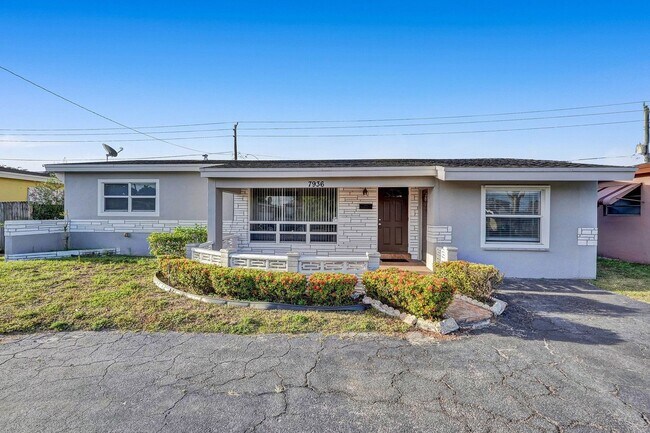 Foto del edificio - Beautiful 3 bedroom 2 bath Home in Miramar...