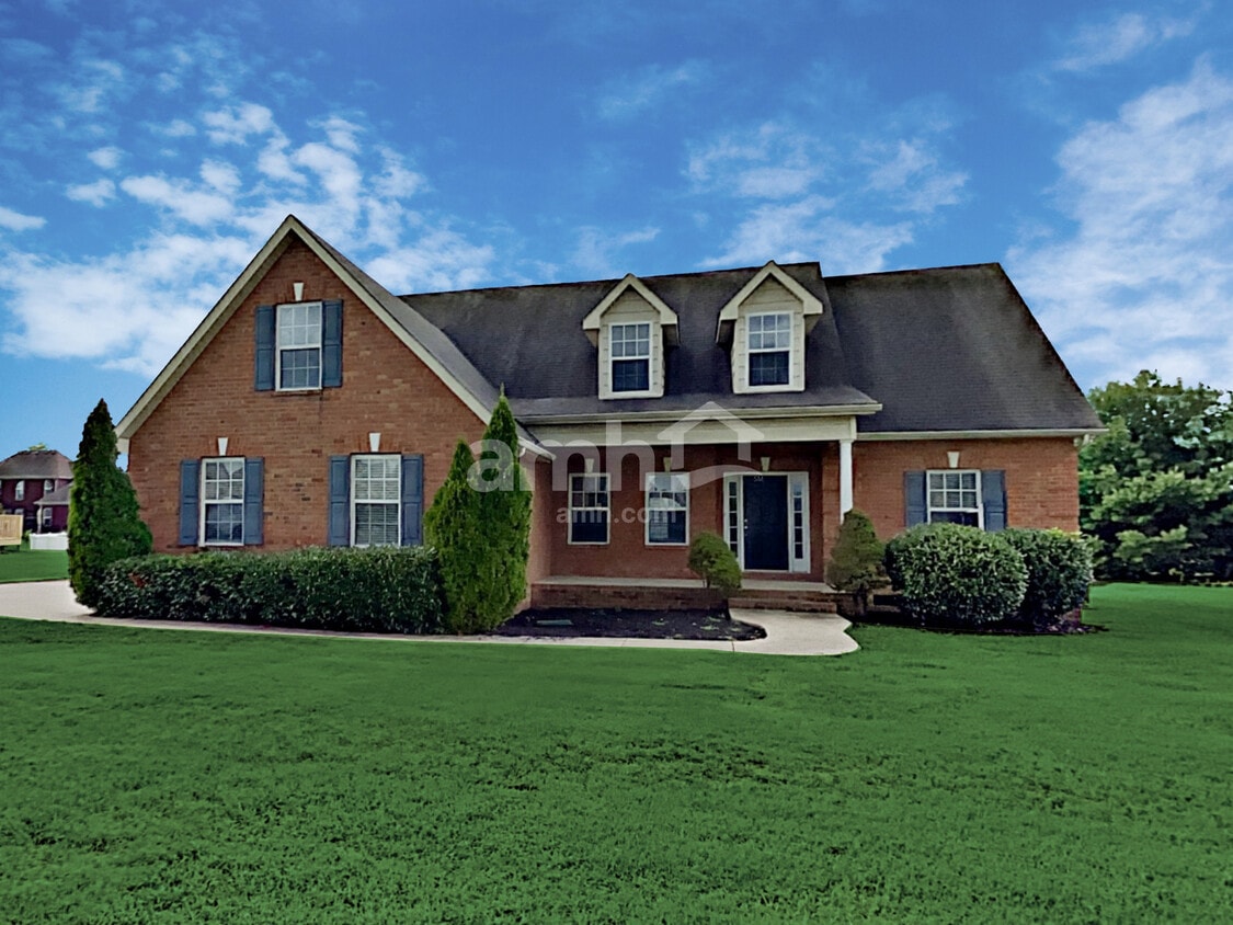 Primary Photo - 636 Osborne Ln
