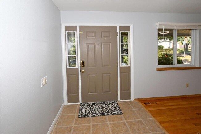 Building Photo - 13028 Musket Ct