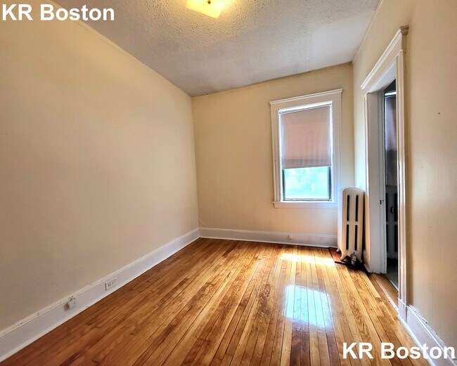 Foto del edificio - 8 Hamilton Rd