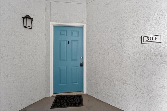 Foto del edificio - 5611 Legacy Crescent Pl