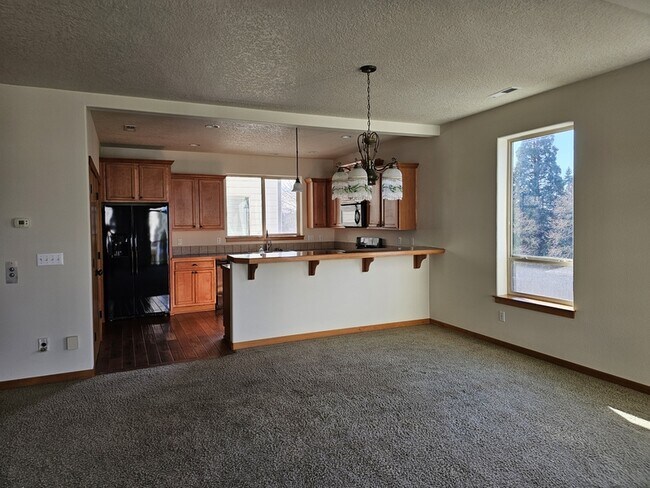 Foto del edificio - 511 NE 84th Cir