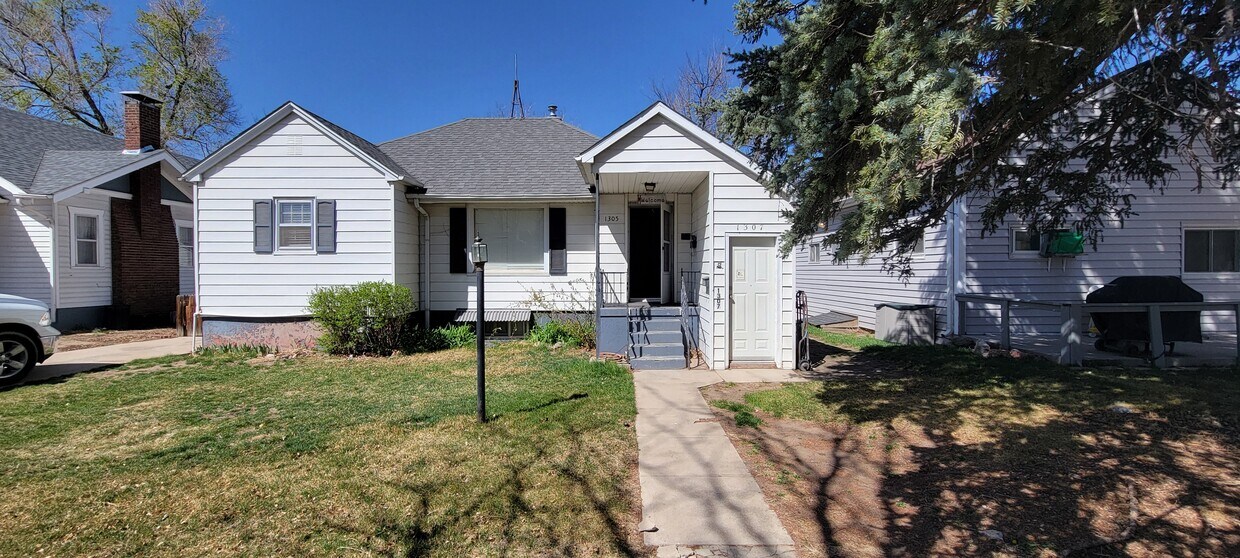 Foto principal - 1305 12th St