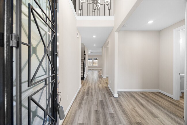 Foto del edificio - 17681 Rosette Grass Dr