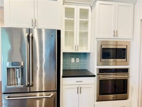 Building Photo - 285 Mandarin Hill Ln