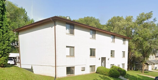 Foto del edificio - 725 Duggan Dr