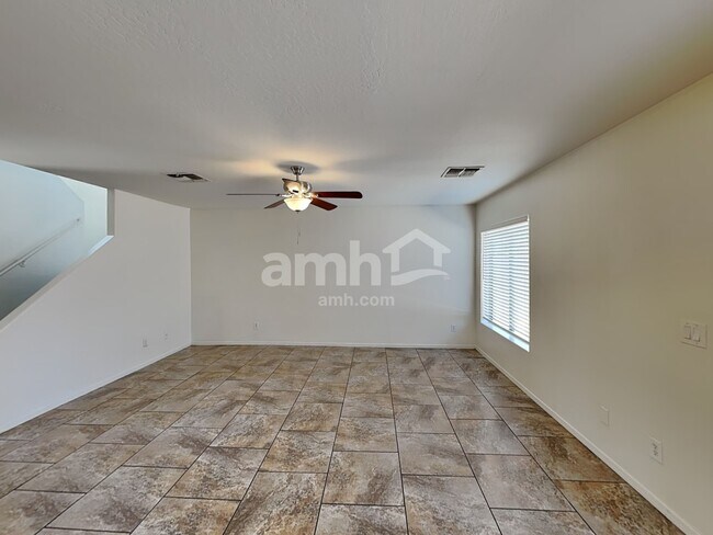 Foto del edificio - 12438 W Windrose Dr