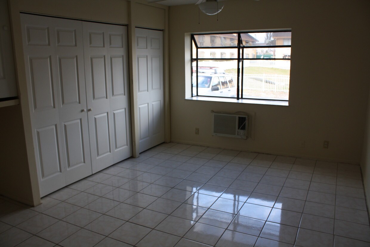 Foto del edificio - 1254 E 113th Ave