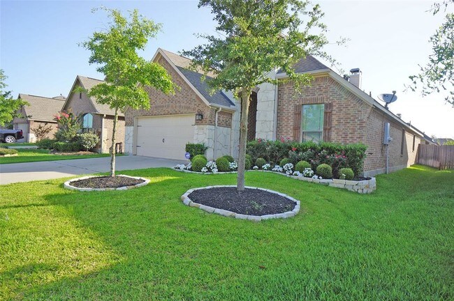Foto del edificio - 2331 Blue Jay Ln