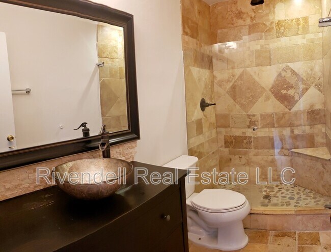 Foto del edificio - 517 Howe St