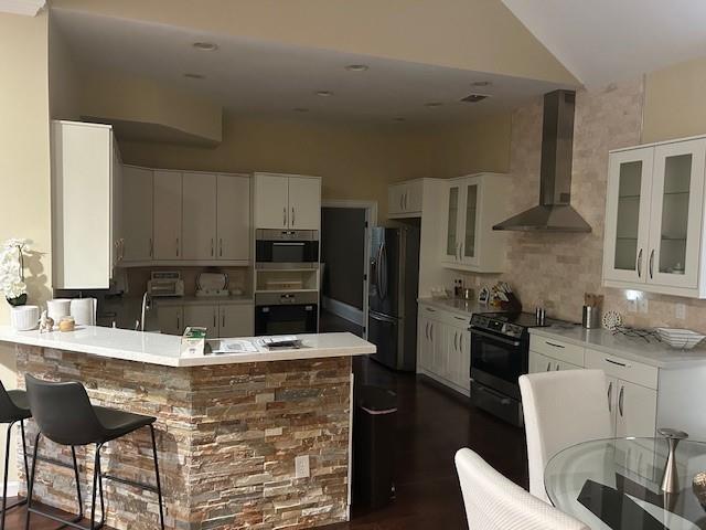 Foto del edificio - 4449 Longfellow Dr