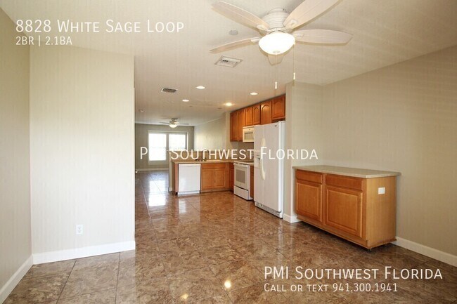 Foto del edificio - 8828 White Sage Loop