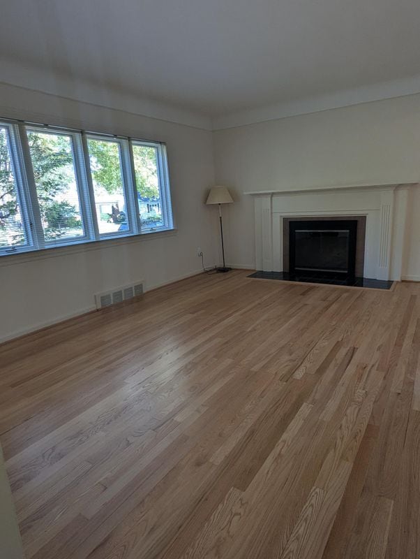 Foto del edificio - 2152 Pembroke Rd
