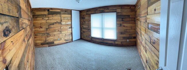 Foto del edificio - Large Newly Remodeled Home