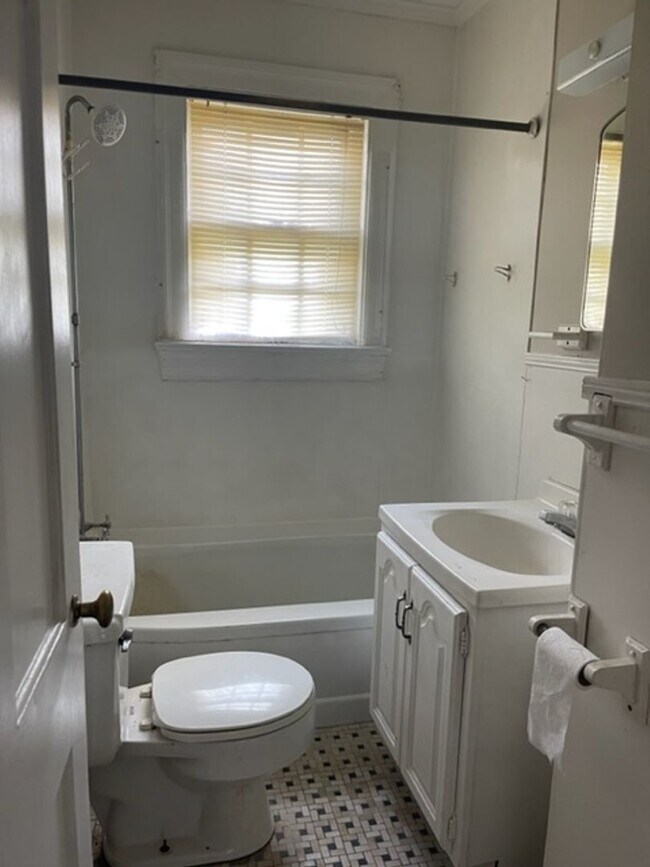 Foto del edificio - House for Rent