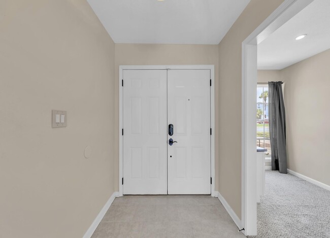 Foto del edificio - 702 Mayflower Ave