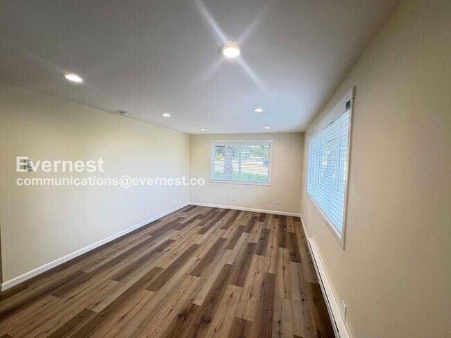 Foto del edificio - 16601 161st Ave SE