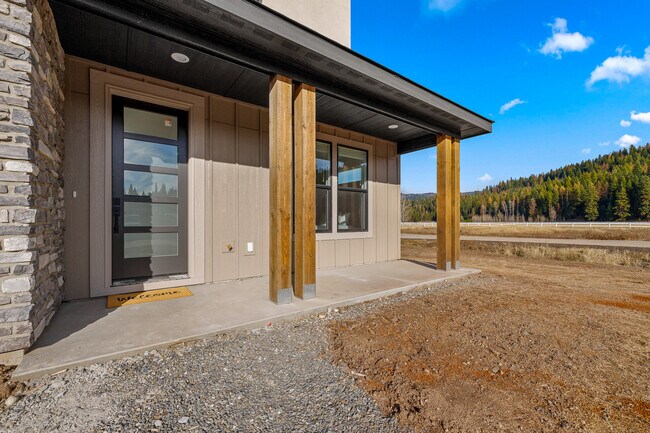 Building Photo - 1123 Mo's Way