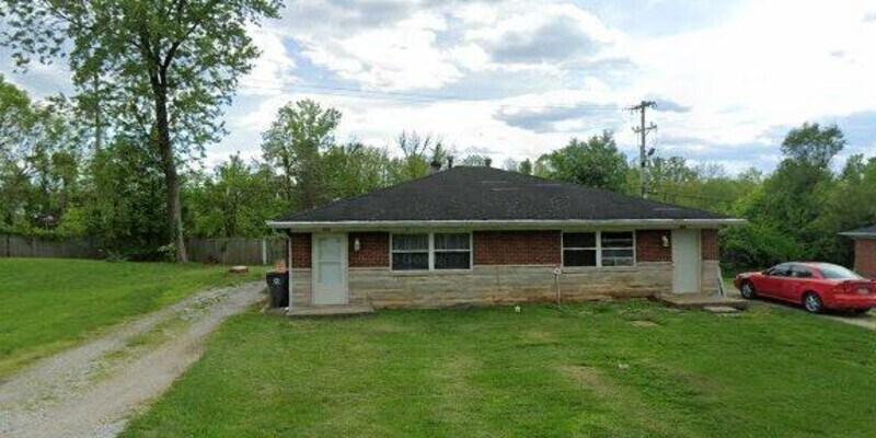 Primary Photo - 105 Pinewood
