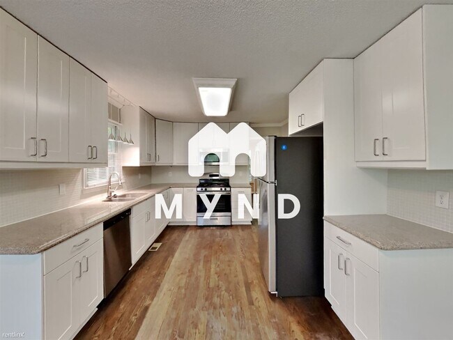 Foto del edificio - 4 br, 2.5 bath House - 2122 Yorkshire Ct