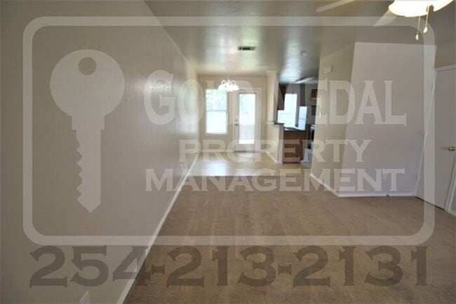 Building Photo - 1619 Inca Dr