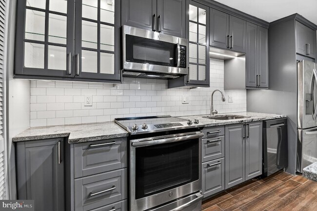 Foto del edificio - 600 Q St NW