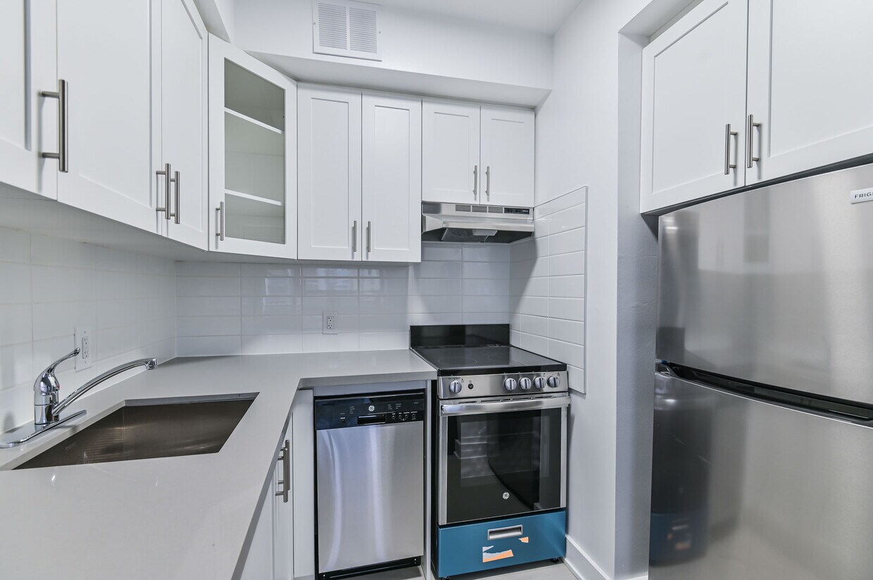 Photo du bâtiment - Bloor Yonge Tower