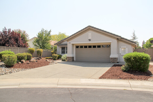 Building Photo - 755 Waterfield Ct