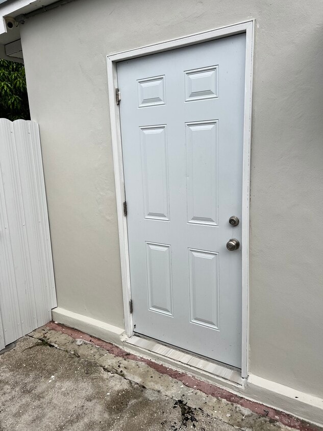 Primary Photo - 12225 NW 2nd Ave