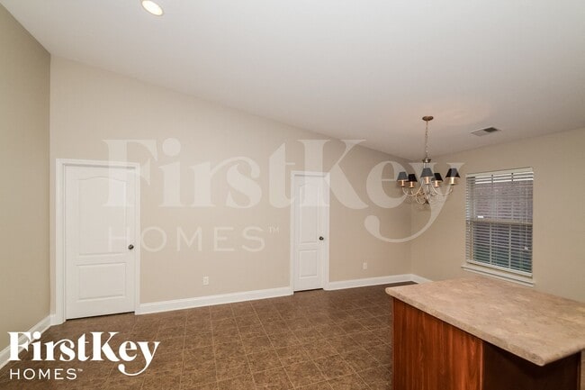 Foto del edificio - 605 Hidden Brook Trail