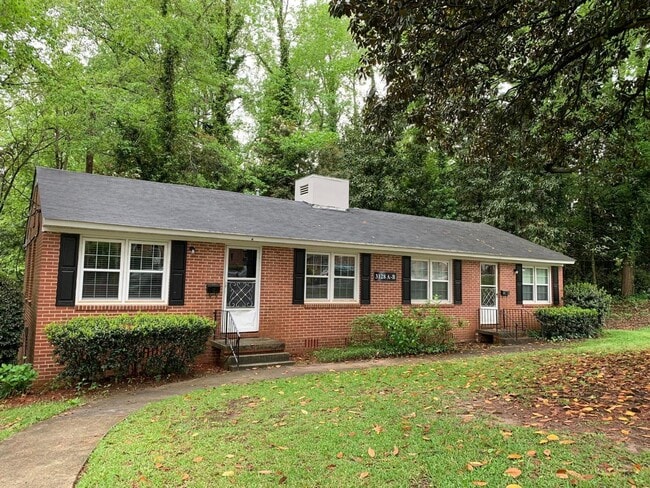 Building Photo - 3324 Vineville Ave