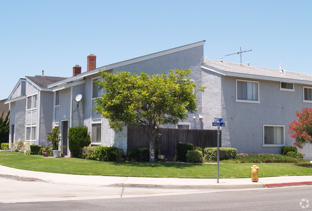 Building Photo - Neely Apartments