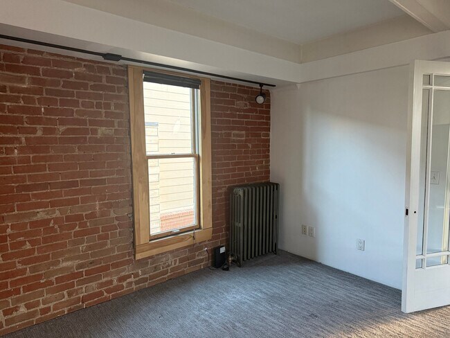 Foto del edificio - 500 N Washington St