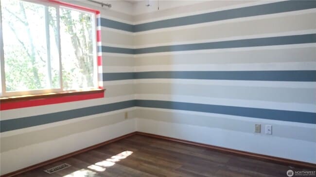 Building Photo - 15103 Westmore Dr E