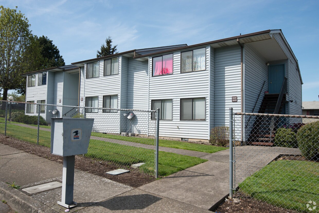 18423 NE Multnomah St, Portland, OR 97230 Apartments in Portland, OR