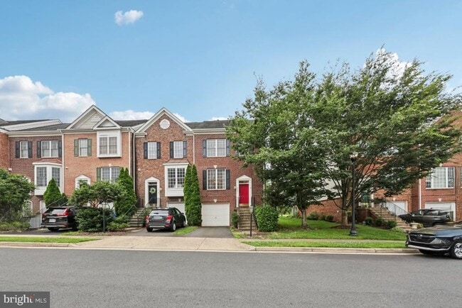 Building Photo - 6310 Cullen Pl