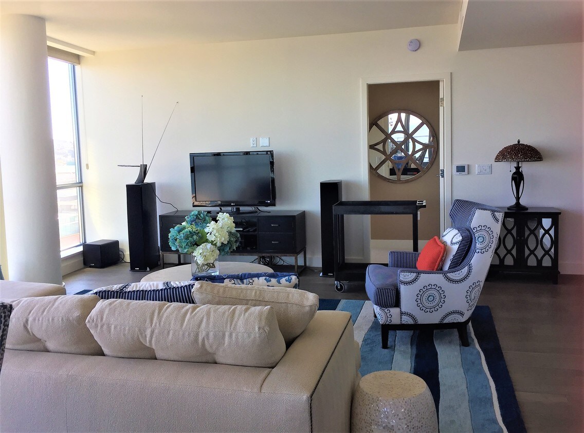 Foto principal - 420 Mission Bay Boulevard North