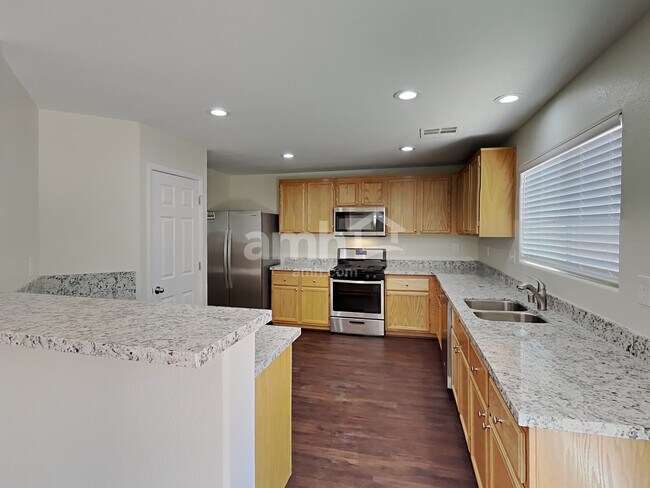 Foto del edificio - 8624 Dodds Canyon St