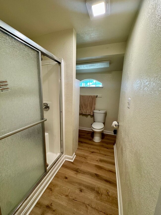 Building Photo - Cute 2/1 Home Available for Immediate Move In!