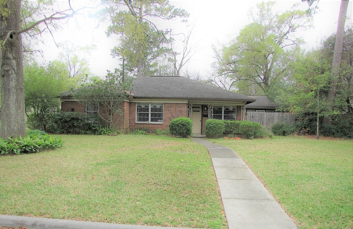 Foto principal - 1519 Johanna Dr