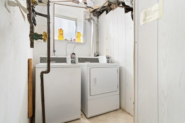 Photo du bâtiment - 824 McIntosh St